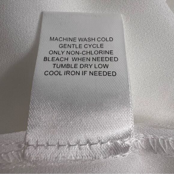 Daniel Rainn Smocked Ruffle Trim Blouse Top Womens Large White Short Sleeve - Picture 6 of 6